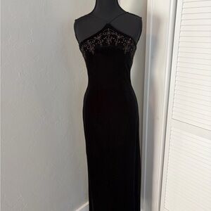 VTG Dave & Johnny Strapless Black Gown